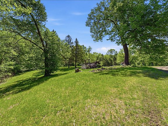 4th image of 6947 Highland Cir NW