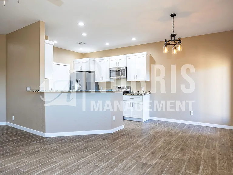9301 W Century Dr — Photo 10