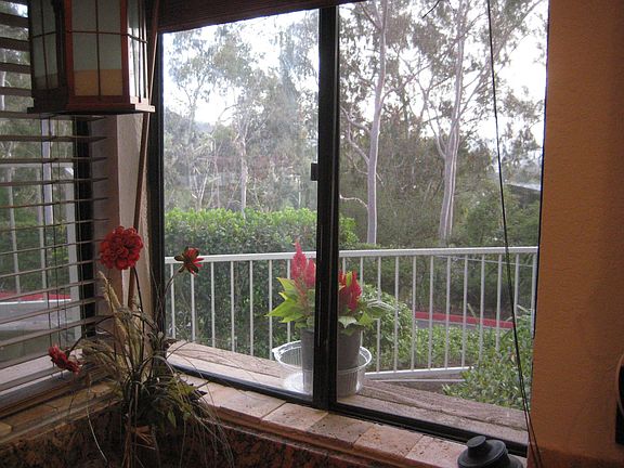 4th image of 22765 Lakeway Dr Unit 427