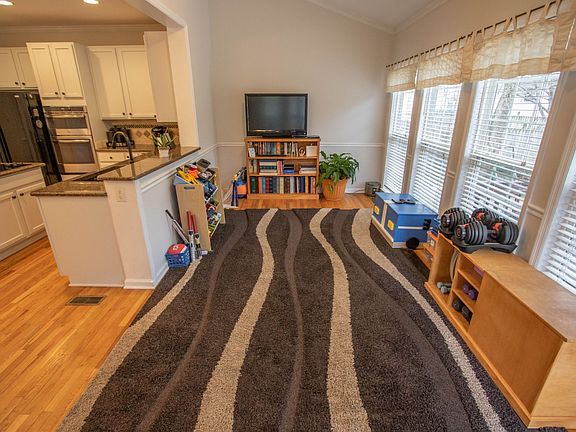 4th image of 3171 Brimstead Dr
