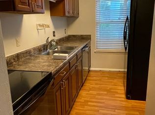 3951 Old Brook Rd, Richmond, VA 23227