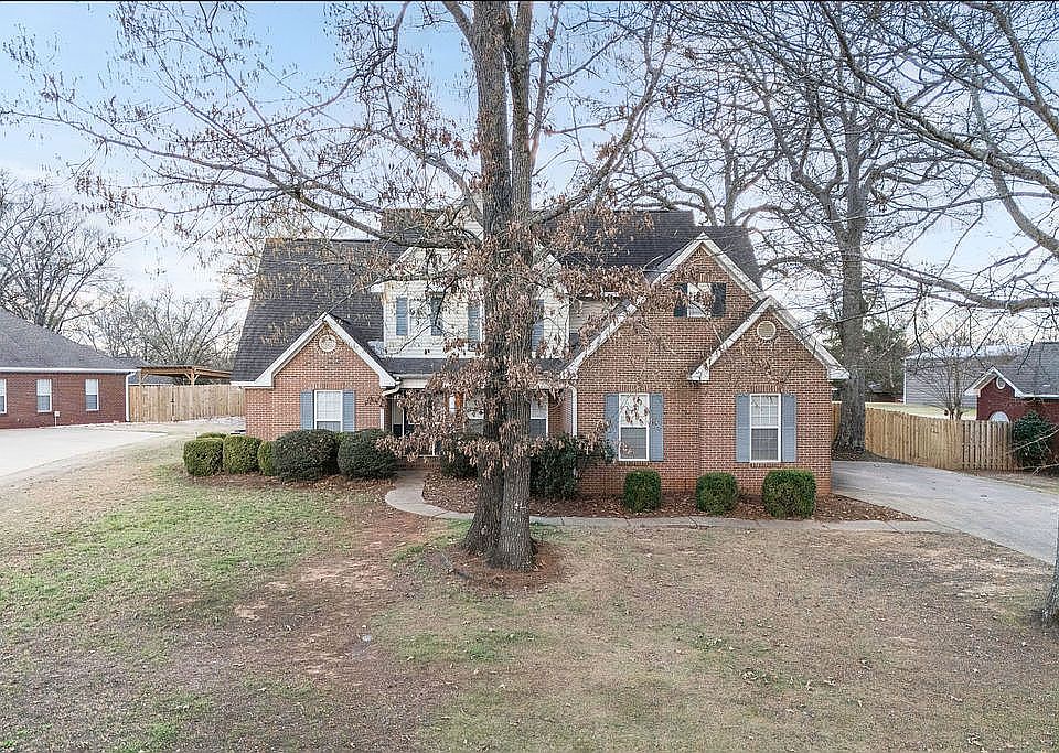 1st image of 125 Grand Oaks Blvd