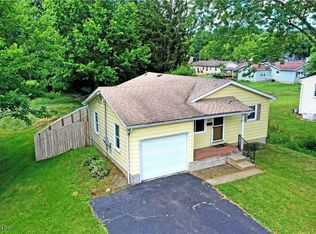 449 E Main St, Cortland, OH