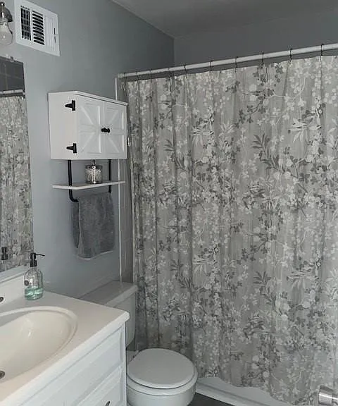 1956 Cambridge Dr — Photo 7