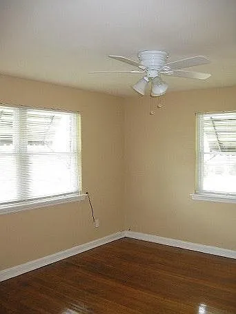 bedroom1