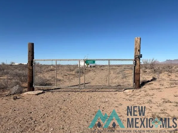 4565 Salvador Rd SE, Deming, NM 88030