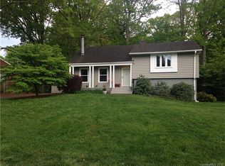 5109 White Oak Rd, Charlotte, NC 28210