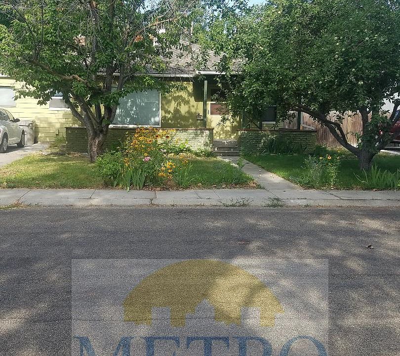1st image of 601 N Riverview Dr