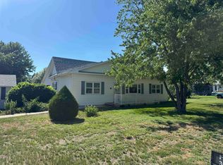 801 John St, Alma, NE 68920