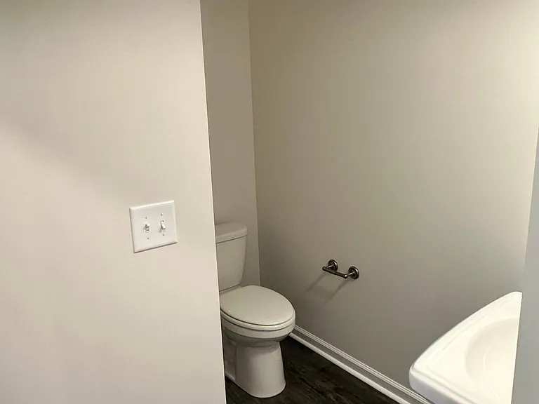 808 Spring Orchard Dr — Photo 17