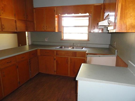 3rd image of 47 Maccarter St