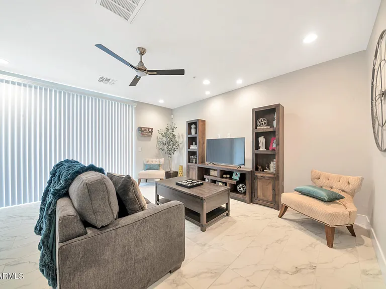7550 E Osborn Rd #1008 — Photo 9