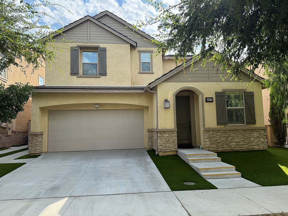 1st image of 4073 S Cloverdale Way