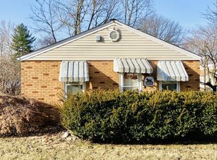 1141 N Florissant Rd, Saint Louis, MO 63135