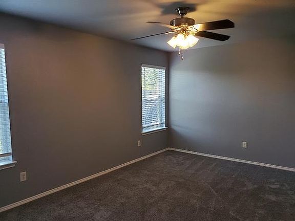 5th image of 10505 Fossil Hill Dr