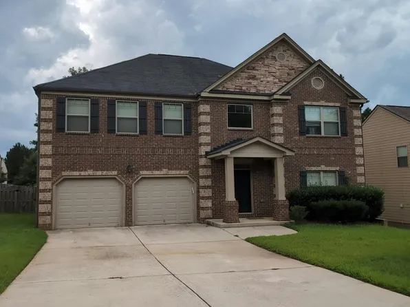 311 Hillcrest Ct, Hampton, GA 30228