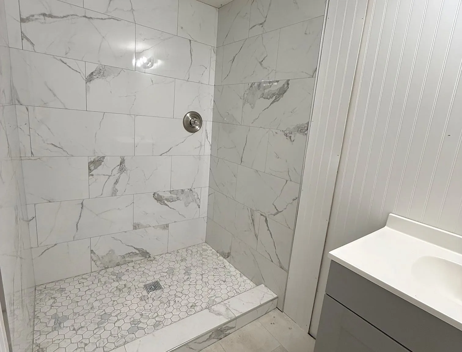 2 bed, $900 — Photo 2