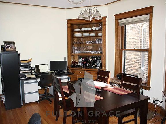 5th image of 3727 N Lakewood Ave #3A