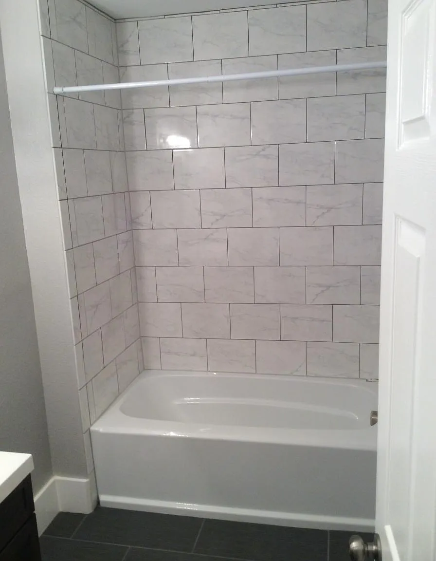 2201 Court Street — Photo 2