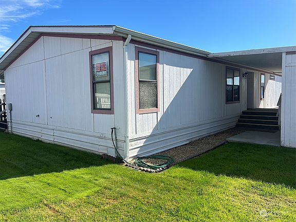 4th image of 2240 W Broadway Avenue #208