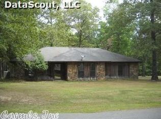 1307 Hart Dr, White Hall, AR 71602