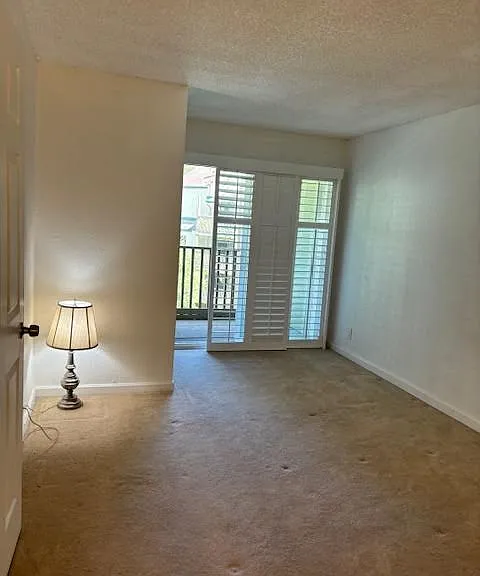 361 Half Moon Ln #306 — Photo 6