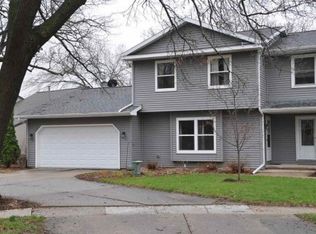 7017 Park Shores Ct, Middleton, WI 53562