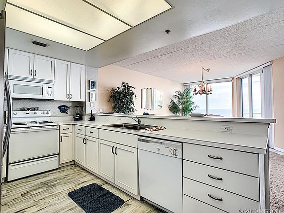 5th image of 4381 S Atlantic Ave APT 304