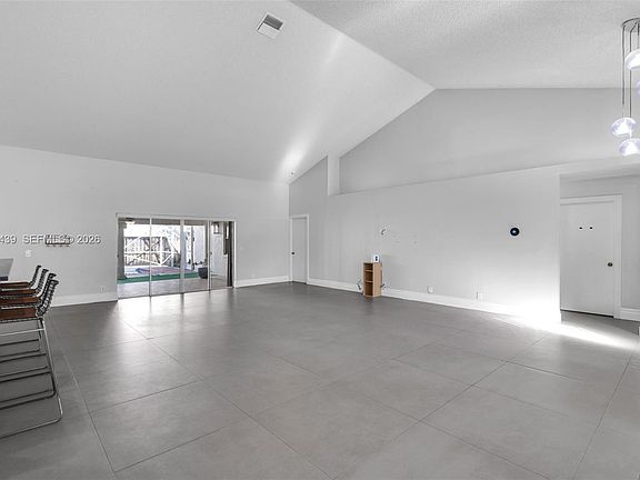 4th image of 1092 NW 162nd Ave