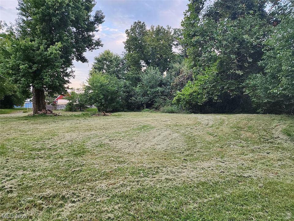 1st image of Jackson St