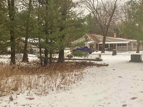 2nd image of N2592 Fisher Ave