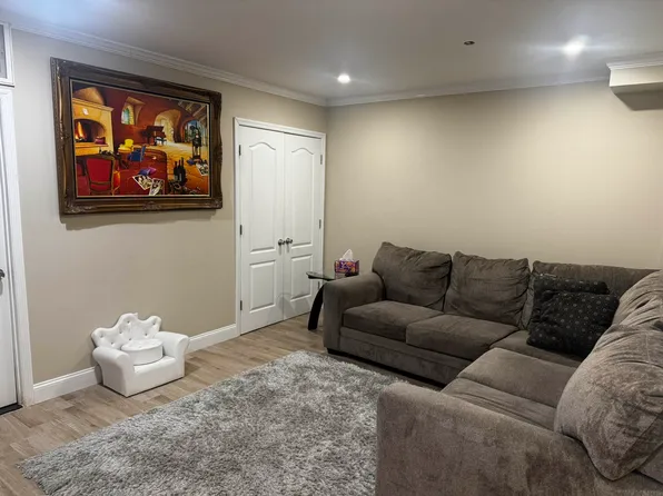 1762 East 19th Street image 10 of 17