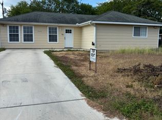 5455 Starfire St, Kirby, TX 78219
