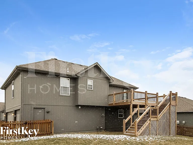 8500 N Kensington Ave — Photo 15