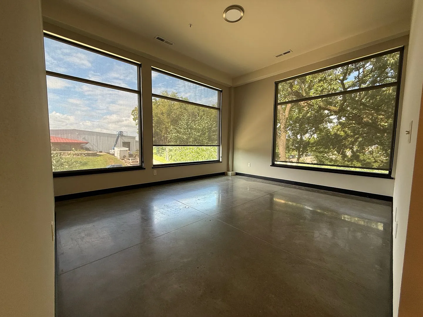 Velocity Apartments — Photo 4