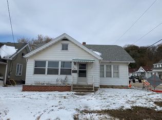 111 Arnold Ave, East Peoria, IL 61611
