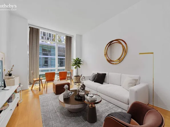200 Chambers St APT 6S, New York, NY 10007
