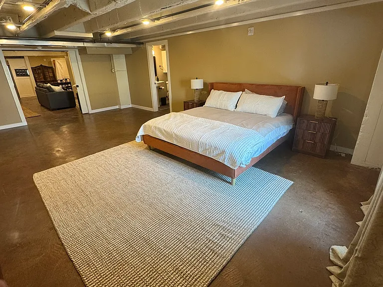 223 S Grand St #202 — Photo 4