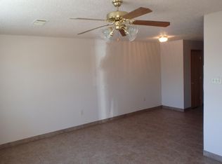 415 Helen St #B, Conway, AR 72034