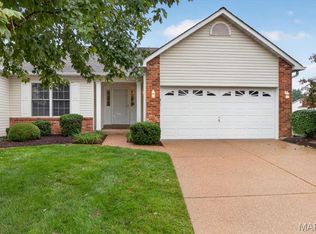 2762 Samuel Dr, Dardenne Prairie, MO 63368