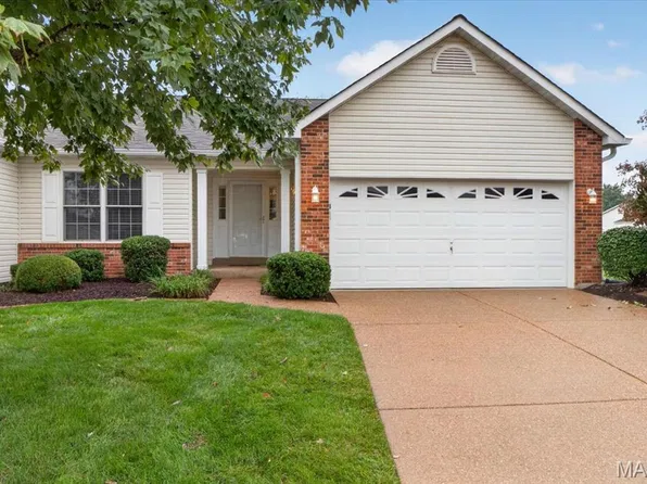 2762 Samuel Dr, Dardenne Prairie, MO 63368