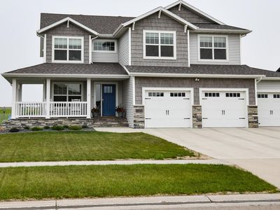 4920 11th St W, West Fargo, ND, 58078