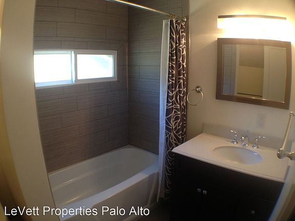 2nd image of 860 Lytton Ave