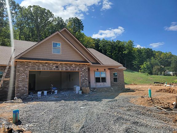 2nd image of 1318 Kenzi Rose Ln