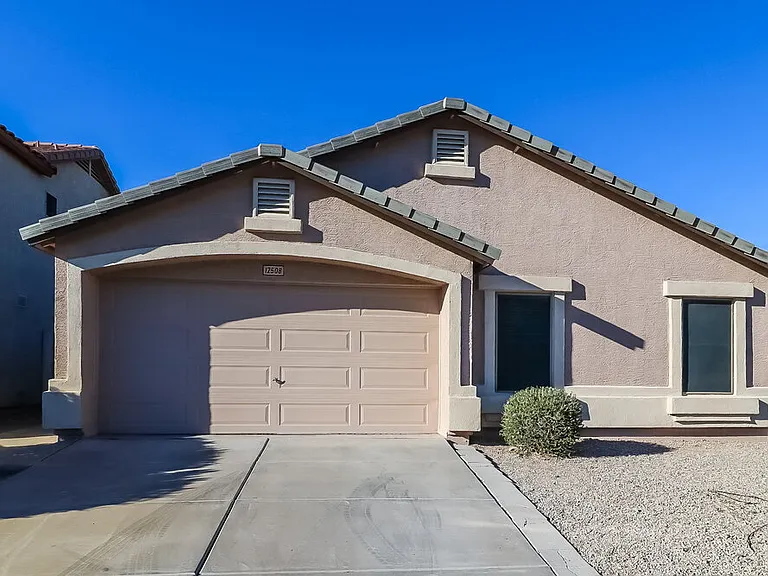 12508 W Windsor Blvd — Photo 1