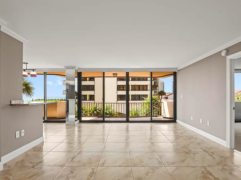 4200 N Ocean Dr #1-203 — Photo 6