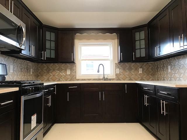 1st image of 15716 134th Ave #2