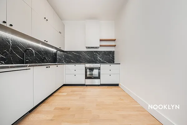 Rented by Nooklyn NYC LLC | media 56
