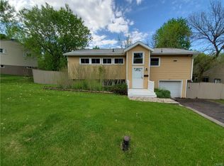 217 Briarcliff Rd, Syracuse, NY 13214