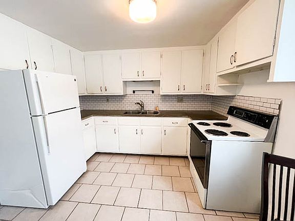 4th image of 1289 Ellis Hollow Rd APT 3